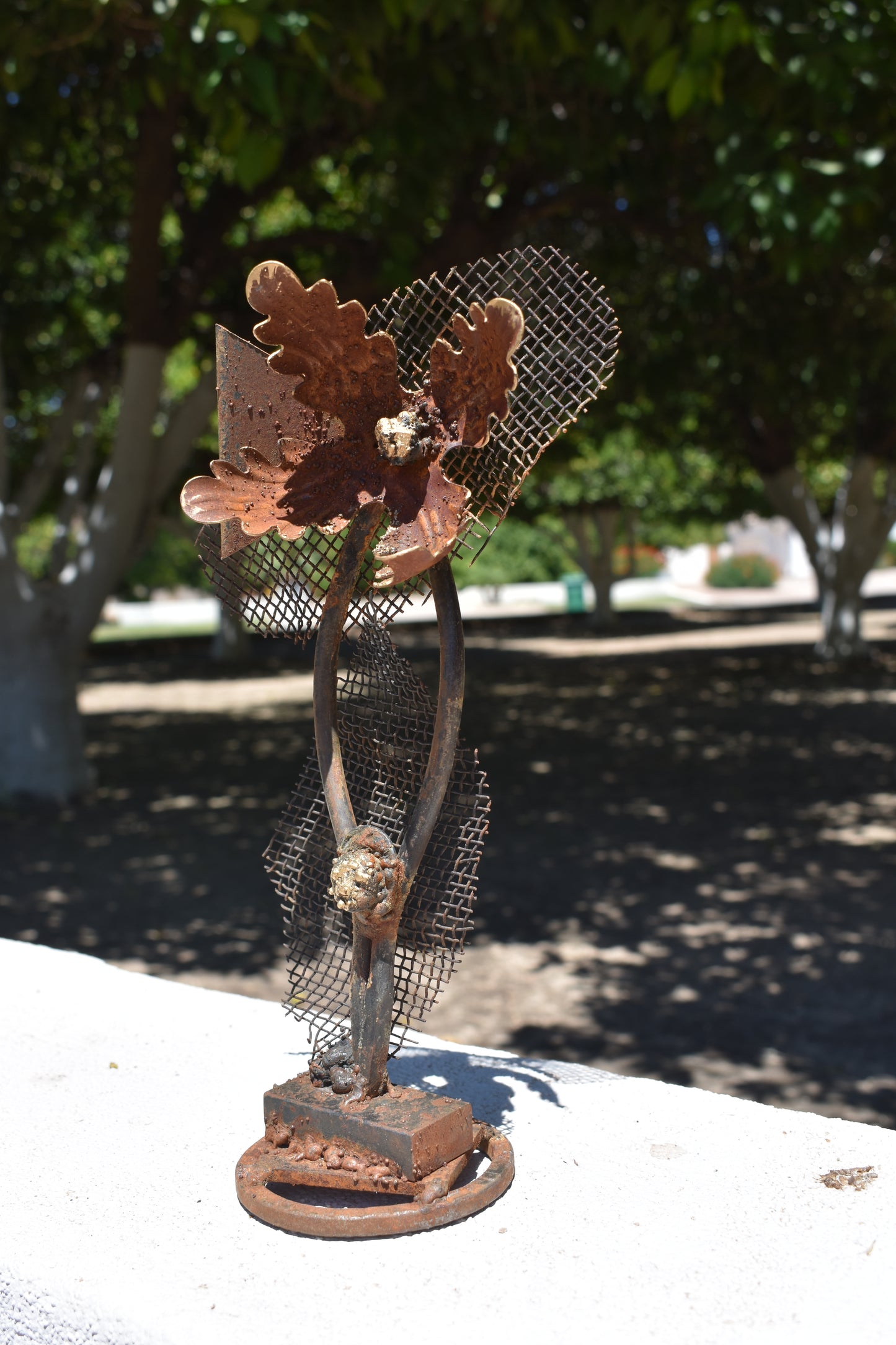 Mesh & Leaf — Original Metal Sculpture