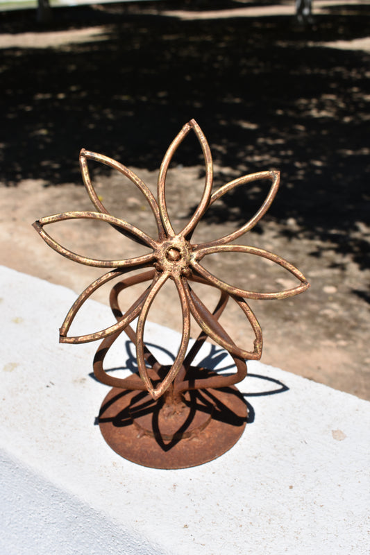 The Antique Daisy — Original Metal Sculpture