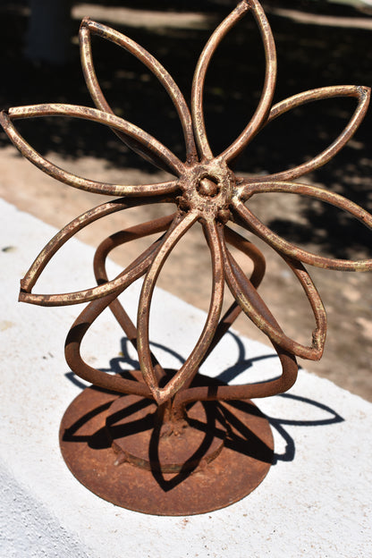 The Antique Daisy — Original Metal Sculpture