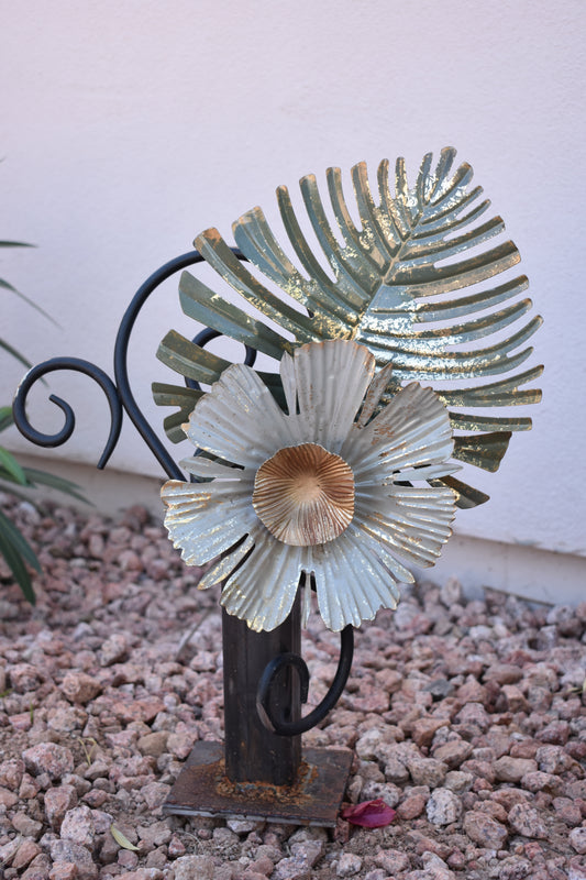 The Iron Jungle — Industrial Metal Sculpture